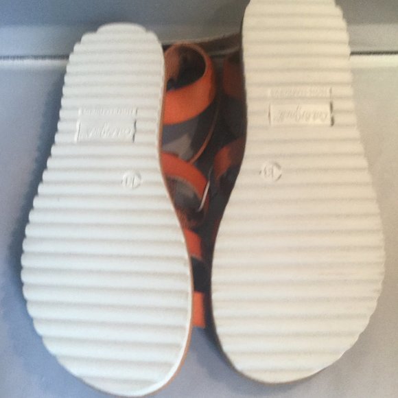 Cat & Jack Girls Mya Gladiator Sandals Cognac - Picture 4 of 4